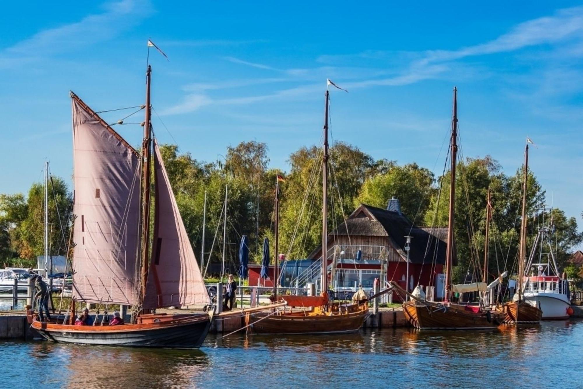 Ferienwohnung "Strandgut" Neuhaus  ภายนอก รูปภาพ